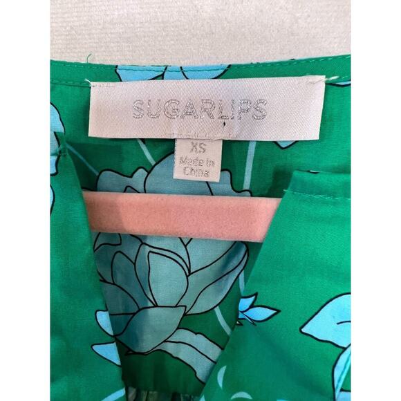 Sugarlips Size XS Top V Neck Green With Light Blue Flowers - Picture 5 of 6